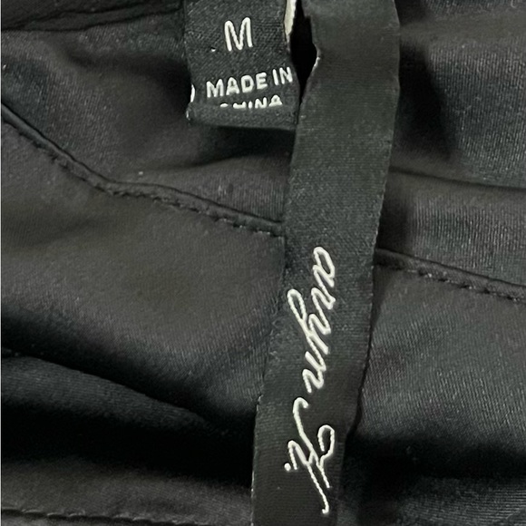 Aryn K Cocktail Dress Black Chiffon Ruffle V Neck Halter Tie Strap Size Medium - Picture 10 of 12